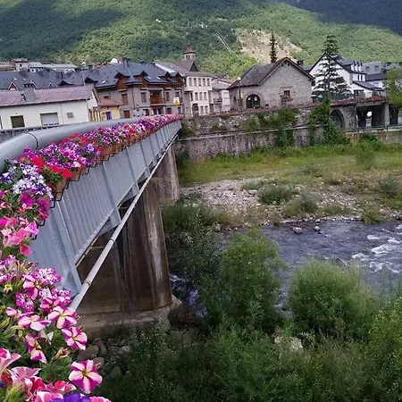 Biescas-pirineo-relax * 비에스카스