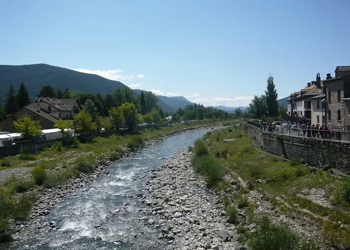 Biescas-pirineo-relax * 毕斯卡斯